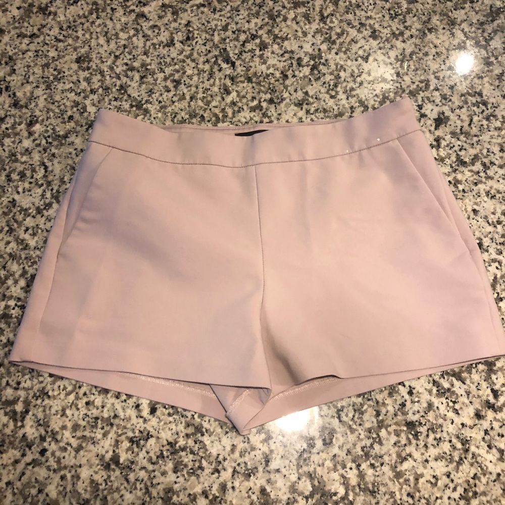 Express Mid Rise shorts